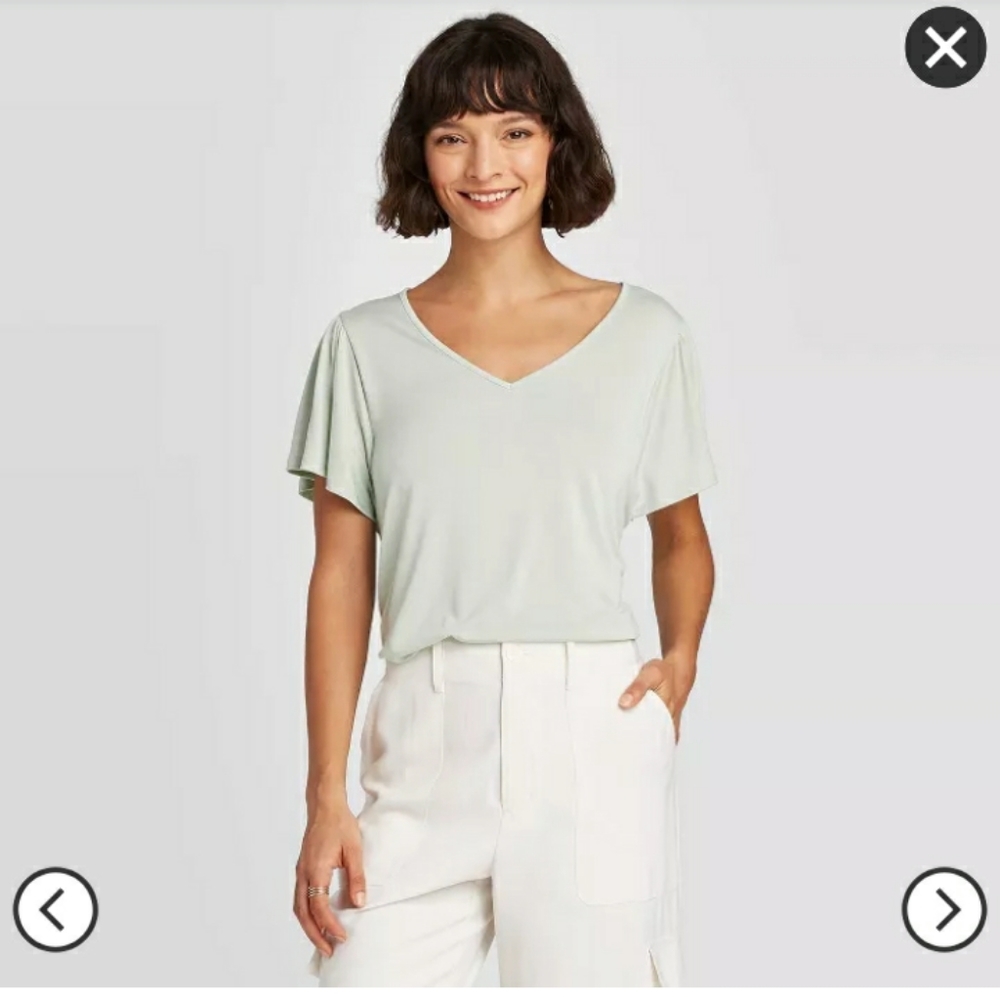 Womens short sleeve v-neck tshirt